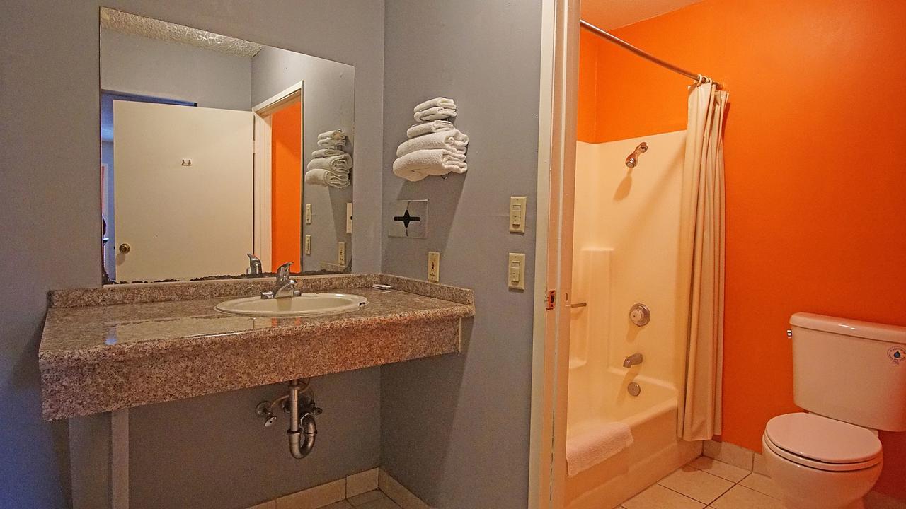 Los Angeles Inn&Suites - LAX West Athens Extérieur photo